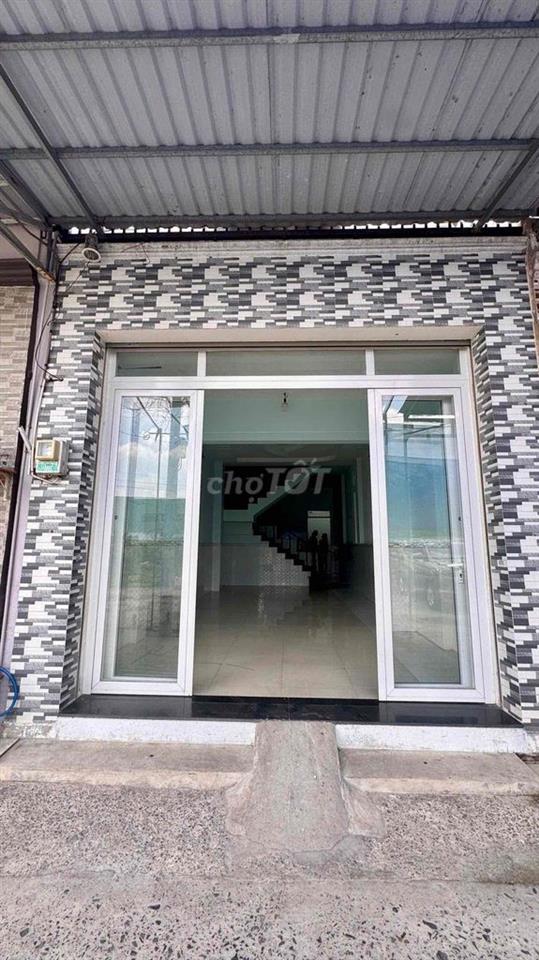 Cho thuê nhà ấp 7 xtt gần chợ đại hải