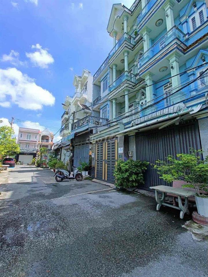 🏠. Bà Điểm , Bán nhà SHR giá 5 tỷ890tr tl .  🏠. Dt : 4 x16m , xây 1 tr