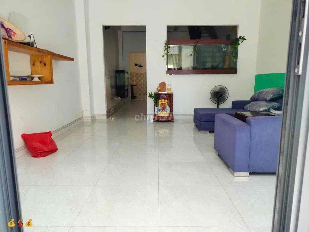 Nhà thuê KDC Hoàng Hải Bà Điểm Hóc Môn DT. 4.5x23m 2 lầu 3pn 3wc  Giá