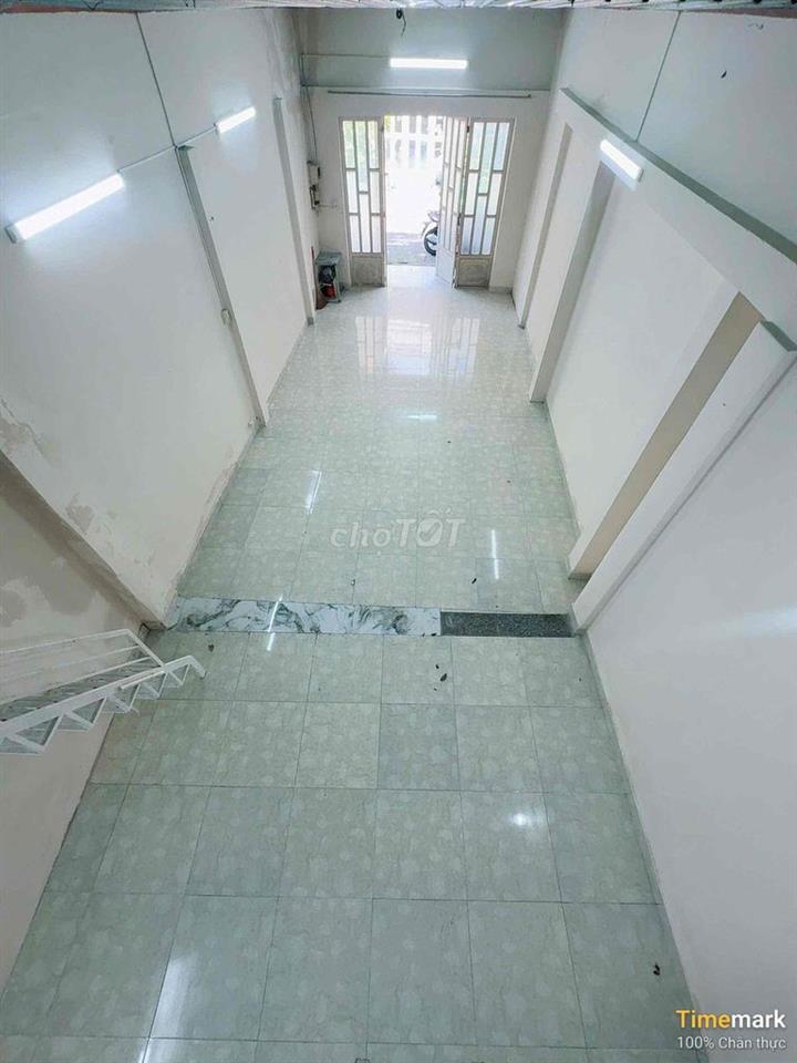 Cho thuê nhà nguyên căn Trung Chánh- gần Ngã tư Trung chánh