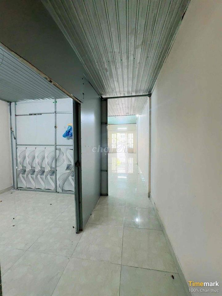 Cho thuê nhà nguyên căn Trung Chánh- gần Ngã tư Trung chánh