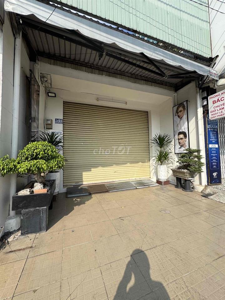 BÁN NHÀ MT QUỐC LỘ 22
