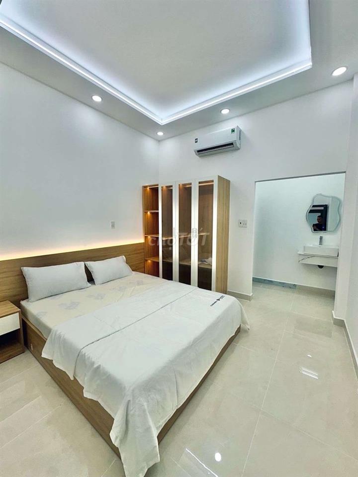 NGUYỄN SỸ SÁCH, NGAY CHỢ TÂN TRỤ, HXH, 2 TẦNG BTCT, 37M² CHỈ NHỈNH 5TỶ