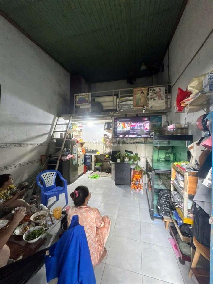 Nhà trọ 6 căn cần bán