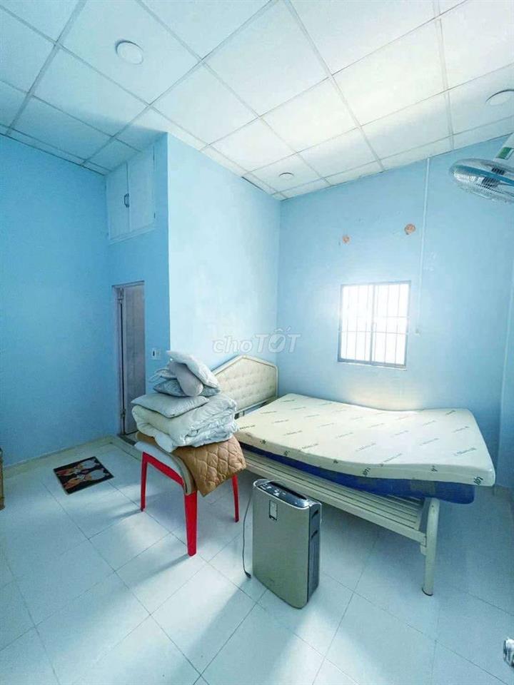 Nhà sổ hồng bà điểm đông lân