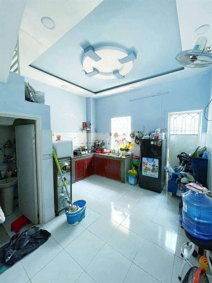 Nhà sổ hồng bà điểm đông lân