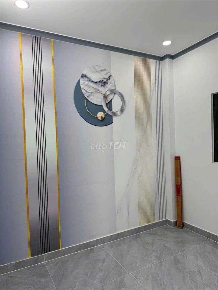 Nhà đúc mới sổ hồng khu dân cư snag tên