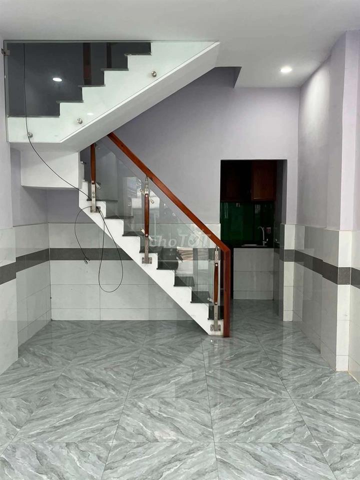 Mặt tiền Trịnhà Thị Miếng buôn bán