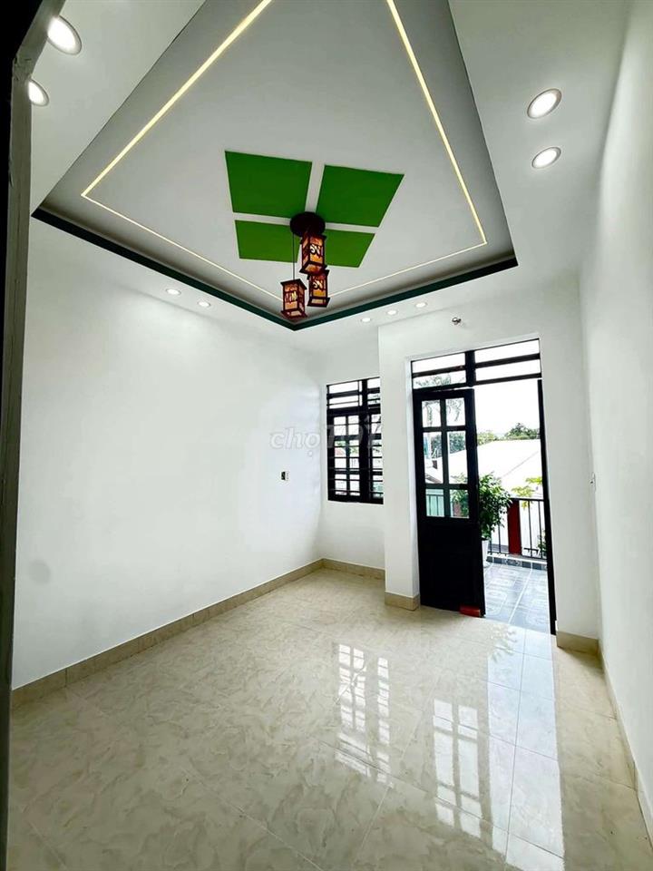 Nhà mới hoàn thiện bà điểm Nguyen thị soc