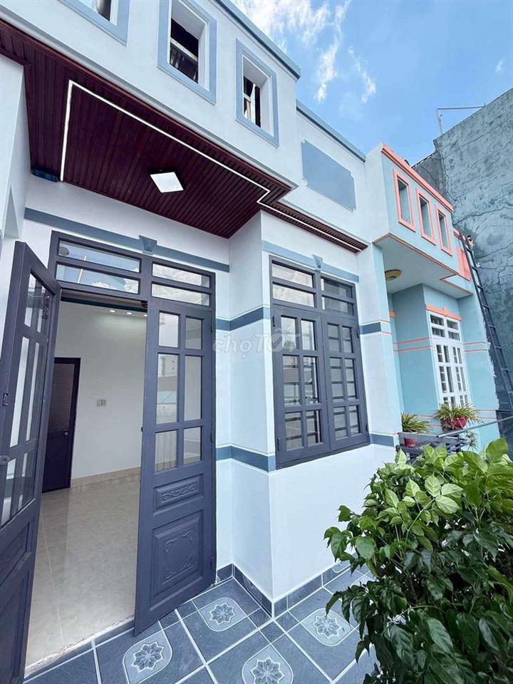 Nhà mới hoàn thiện bà điểm Nguyen thị soc