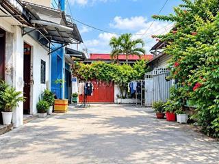 Nhà mới hiện đại ngày chợ đường thông