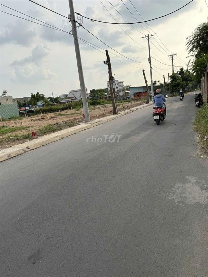 ĐẤT THỔ CƯ đường 10m mới ra sổ khu dân cư