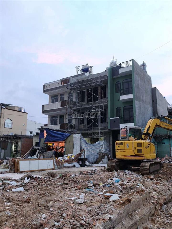 mặt tiền mới ra sổ tân hiệp 10m