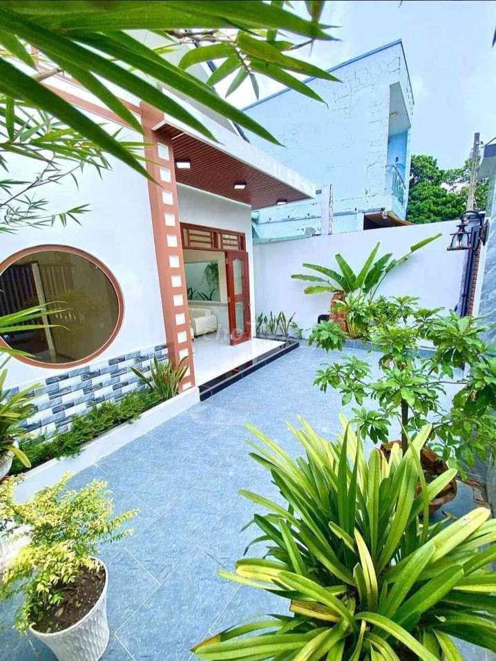 nhà đẹp chỉ sách vali vào ở