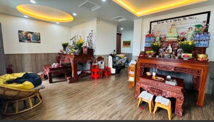nhà hiếm quận 12