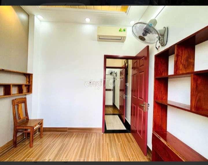 nhà mới xây