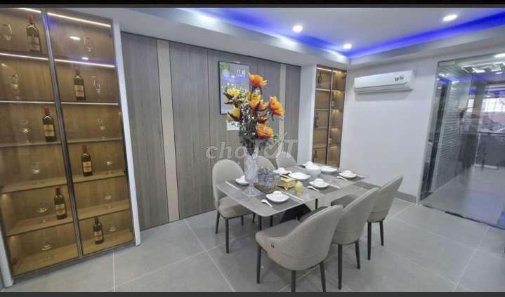 nhà mới xây đem valo ở