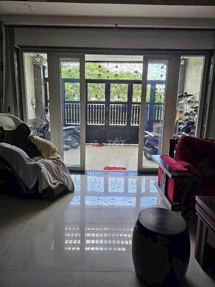 BÁN NHÀ MẶT TIỀN KDC CHỢ ĐẦU MỐI NÔNG SẢN HÓC MÔN