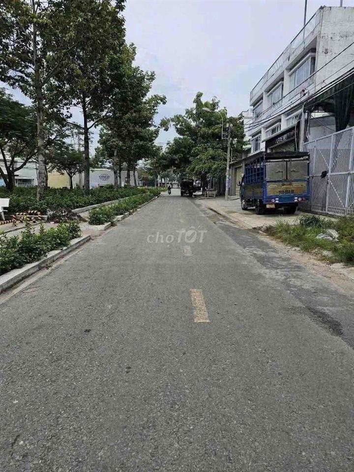 BÁN NHÀ MẶT TIỀN KDC CHỢ ĐẦU MỐI NÔNG SẢN HÓC MÔN