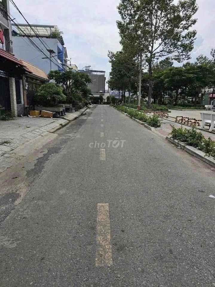 BÁN NHÀ MẶT TIỀN KDC CHỢ ĐẦU MỐI NÔNG SẢN HÓC MÔN