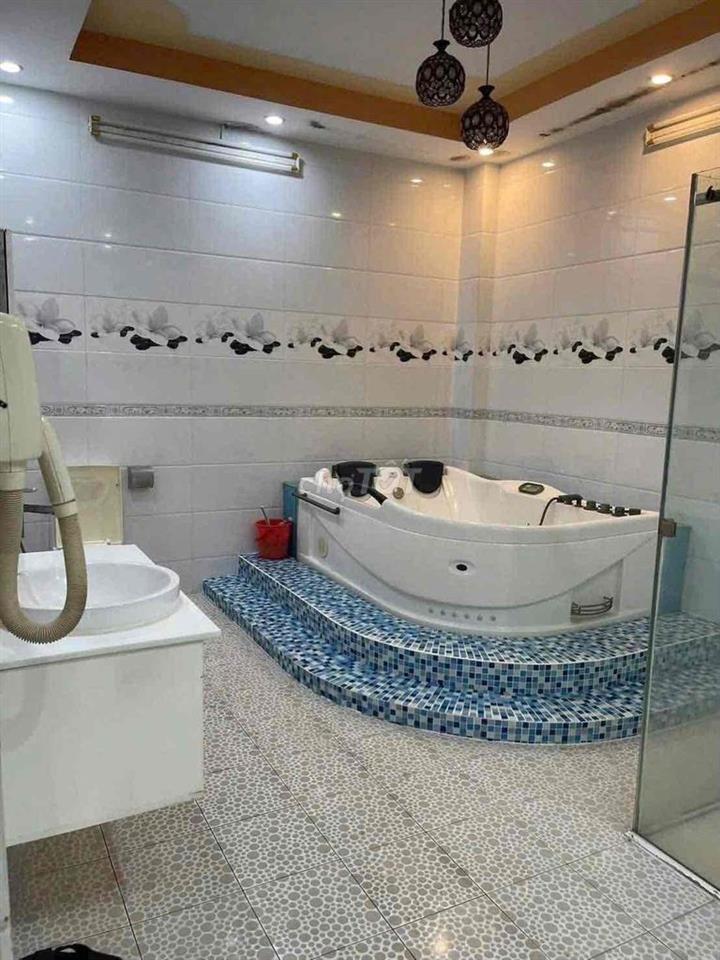 BÁN NHÀ MẶT TIỀN KDC CHỢ ĐẦU MỐI NÔNG SẢN HÓC MÔN