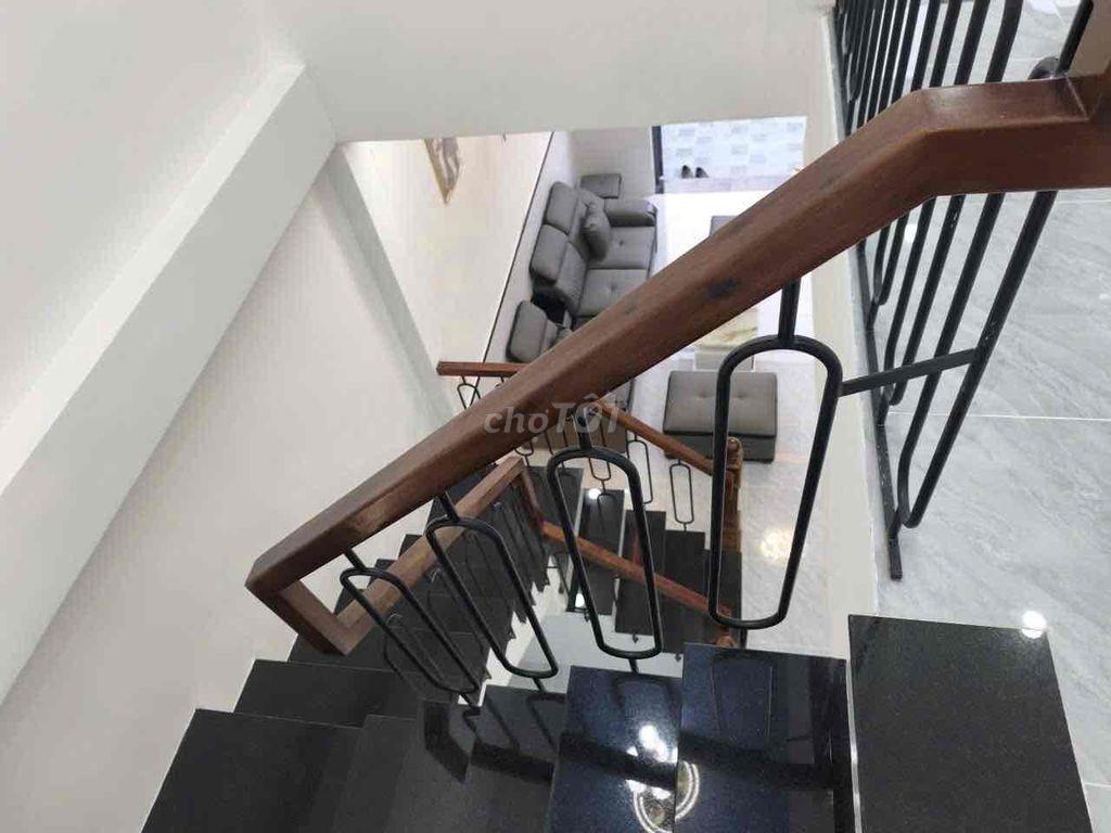 Nhà 2 mặt tiền gần nhà thờ Tân Thạnh Đông - chợ Gấu hóc môn
