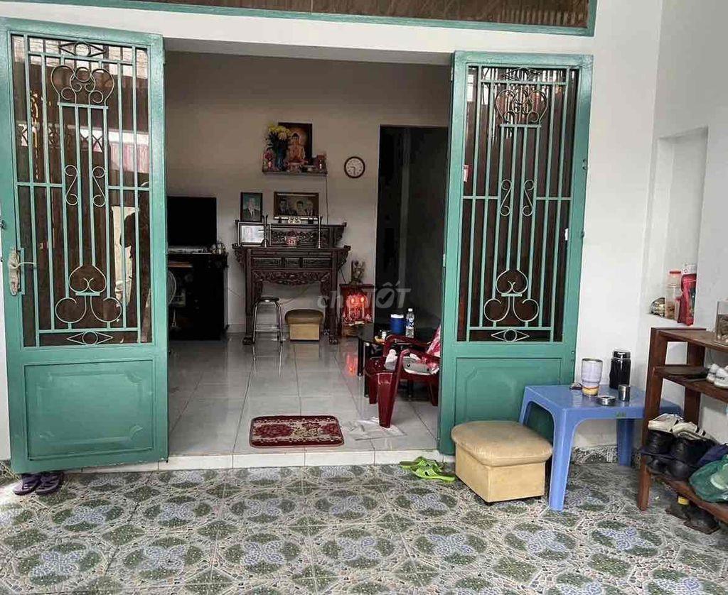 Nhà Tân xuân Hóc Môn gần trường đại học