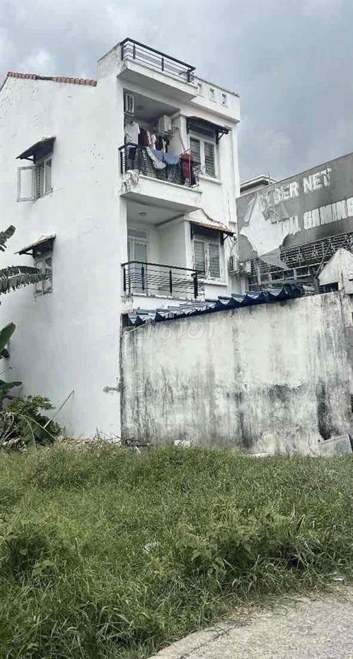 Nhà mặt tiền Đông Thạnh 3 - 1 trệt 2 lầu