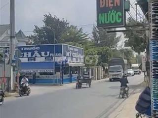 Bán nhà mặt tiền đường Bùi Công Trừng