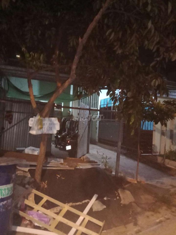 cần bán dãy trọ 15 phòng  310m2 . ấp mới 1 tô Ký hóc môn ..