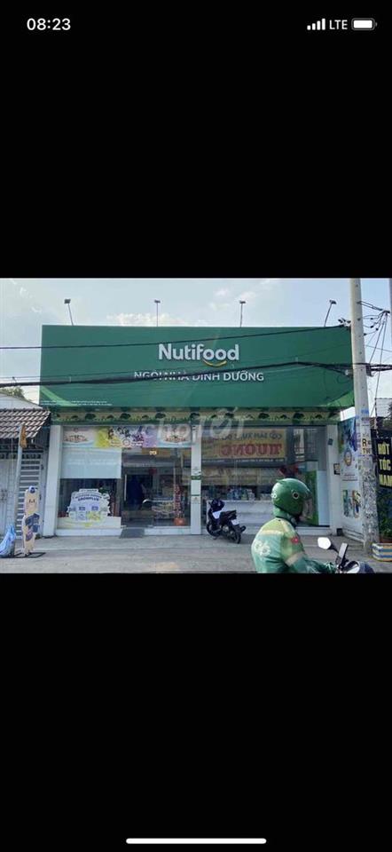 tôi chính chủ cần bán gấp , nhà mặt tiền đường Nguyễn Ảnh Thủ,