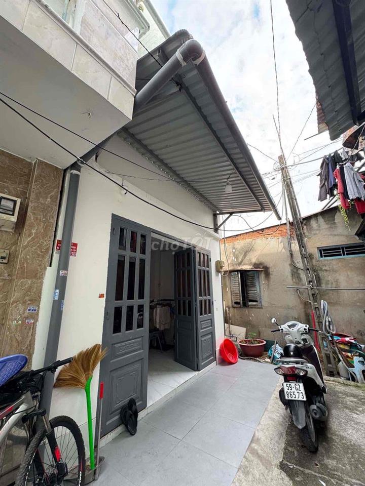 bán nhà cấp 4