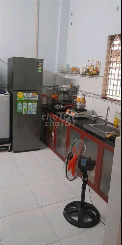 Bán nhà cấp 4,gần chợ đường, Nhị Bình 17,ấp 3 xã Nhị Bình, Hóc Môn.HCM