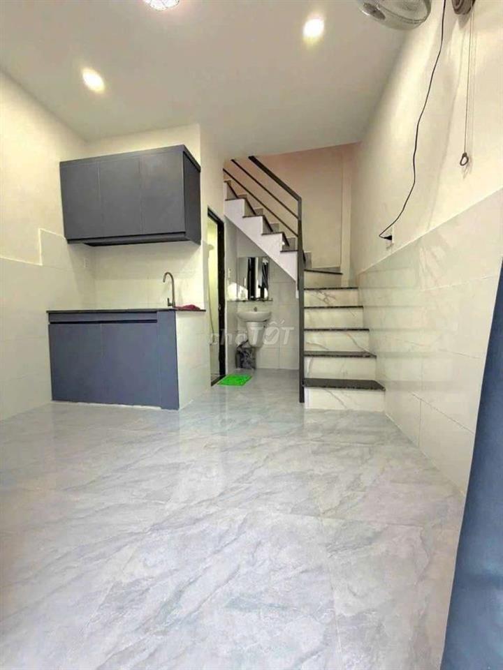 cần bán căn nhà nhỏ