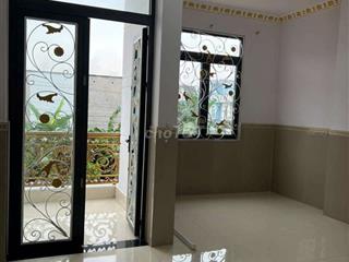 Bán nhà lầu gần gà hấp hèm 34 XTS