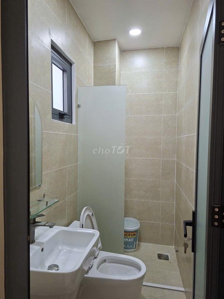 Bán nhà 5x13,45m; sổ hồng riêng, mới xây dựng, đã hoàn công
