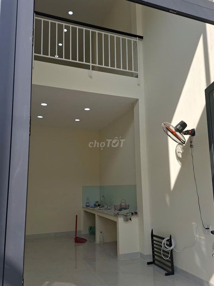 Bán nhà 5x13,45m; sổ hồng riêng, mới xây dựng, đã hoàn công