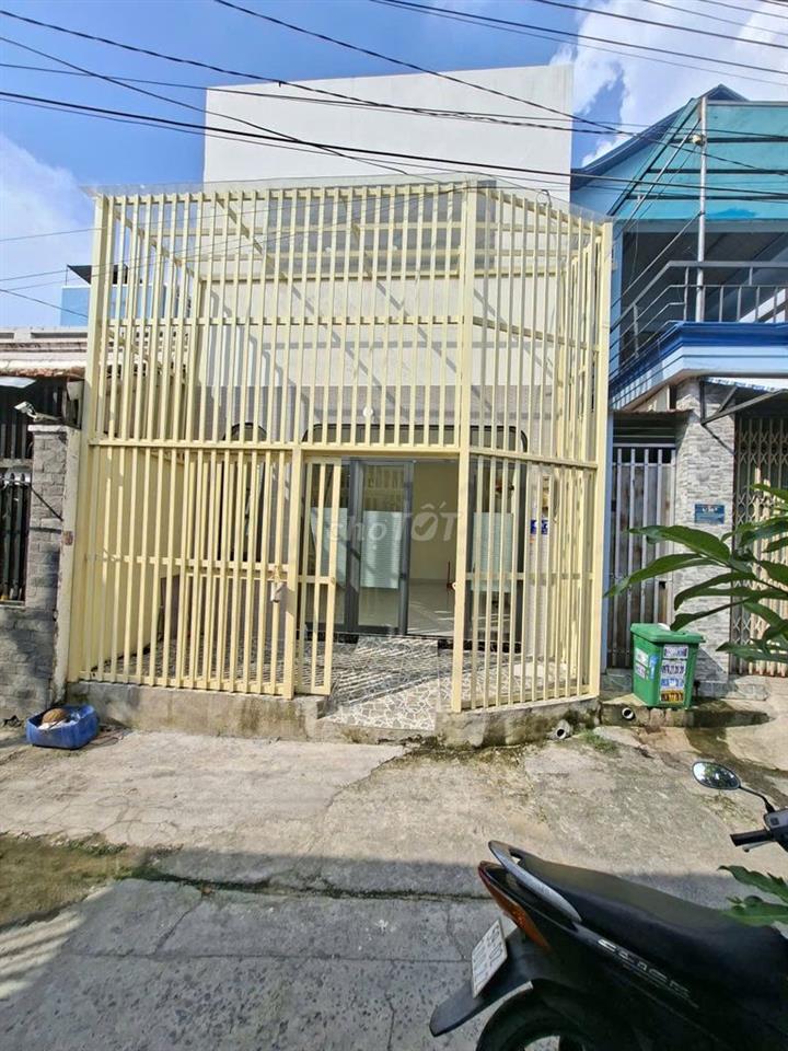 Bán nhà 5x13,45m; sổ hồng riêng, mới xây dựng, đã hoàn công