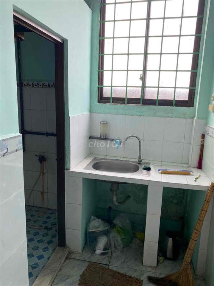 nhà cần bán
