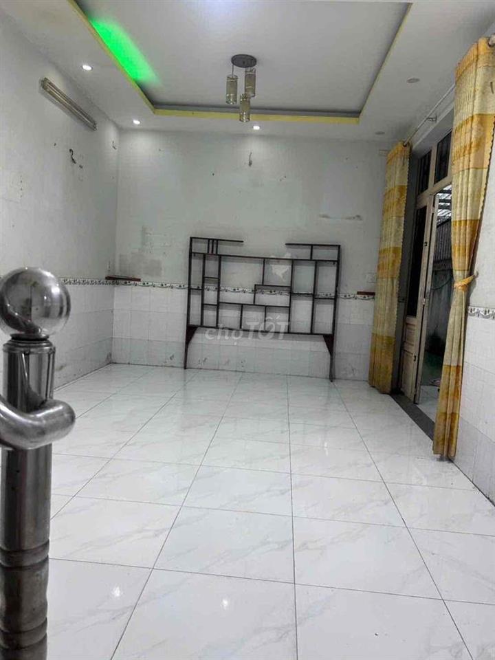 Nhà 70m2 ngay chợ Thới Tứ 2PN,2Wc