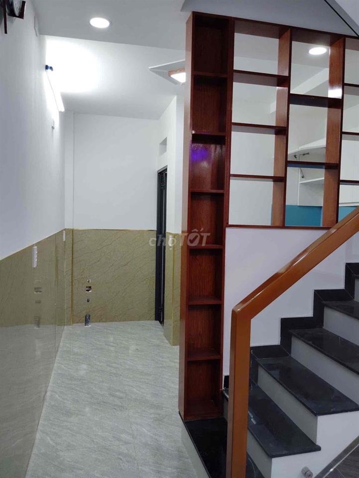CHÍNH CHỦ BÁN GẤP NHÀ ĐÔNG HƯNG THUẬN 6, Q.12 – 1 TRỆT 1 LẦU – SÁT GÒ
