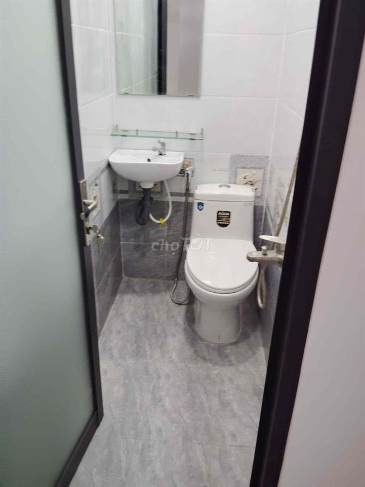 CHÍNH CHỦ BÁN GẤP NHÀ ĐÔNG HƯNG THUẬN 6, Q.12 – 1 TRỆT 1 LẦU – SÁT GÒ