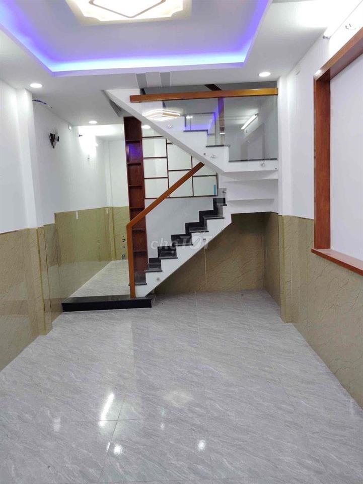 CHÍNH CHỦ BÁN GẤP NHÀ ĐÔNG HƯNG THUẬN 6, Q.12 – 1 TRỆT 1 LẦU – SÁT GÒ