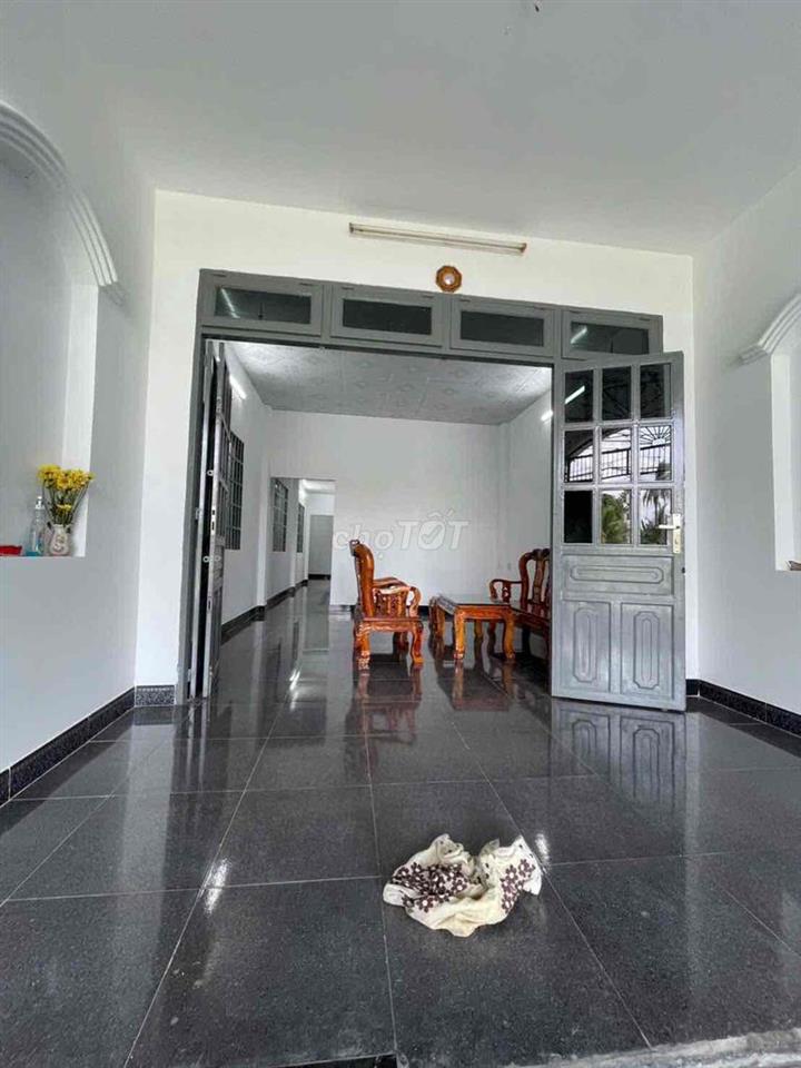 chủ gửi nhà cấp 4 mặt tiền nhựa Nb 18 (5x25 ) giá 4 ty 250