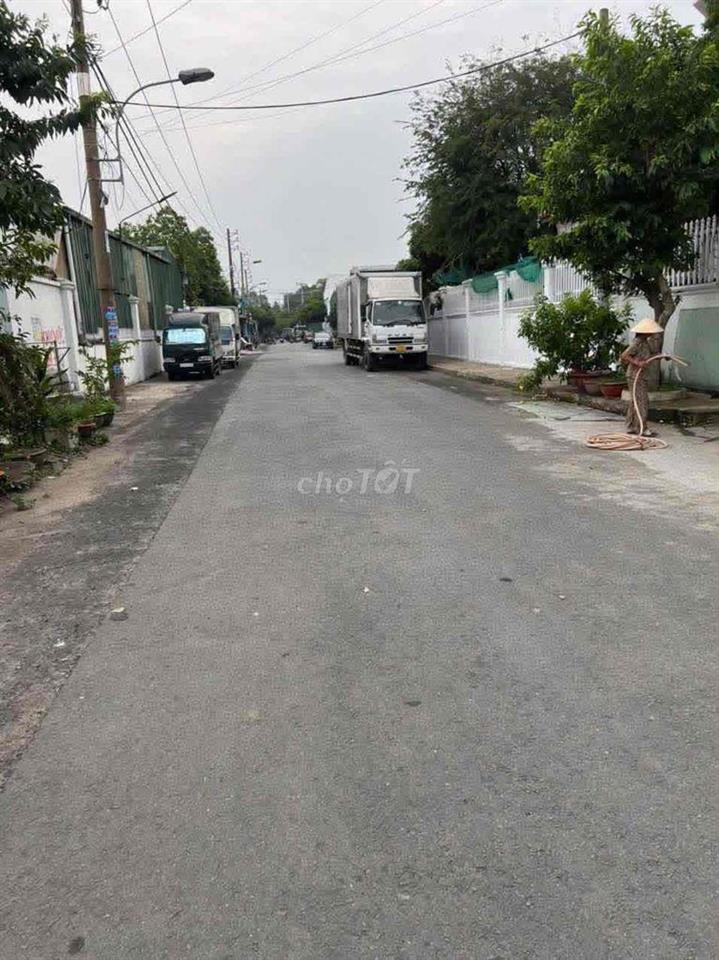 chủ gửi lo đất nb góc hai mặt tiền (Dt 78x45) giá 8/tr m bot Loc