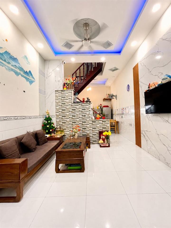 Nhà đẹp Hóc Môn 4PN - Hẻm xe tải - Hạ giá cực rẻ chỉ còn 1,890 tỷ