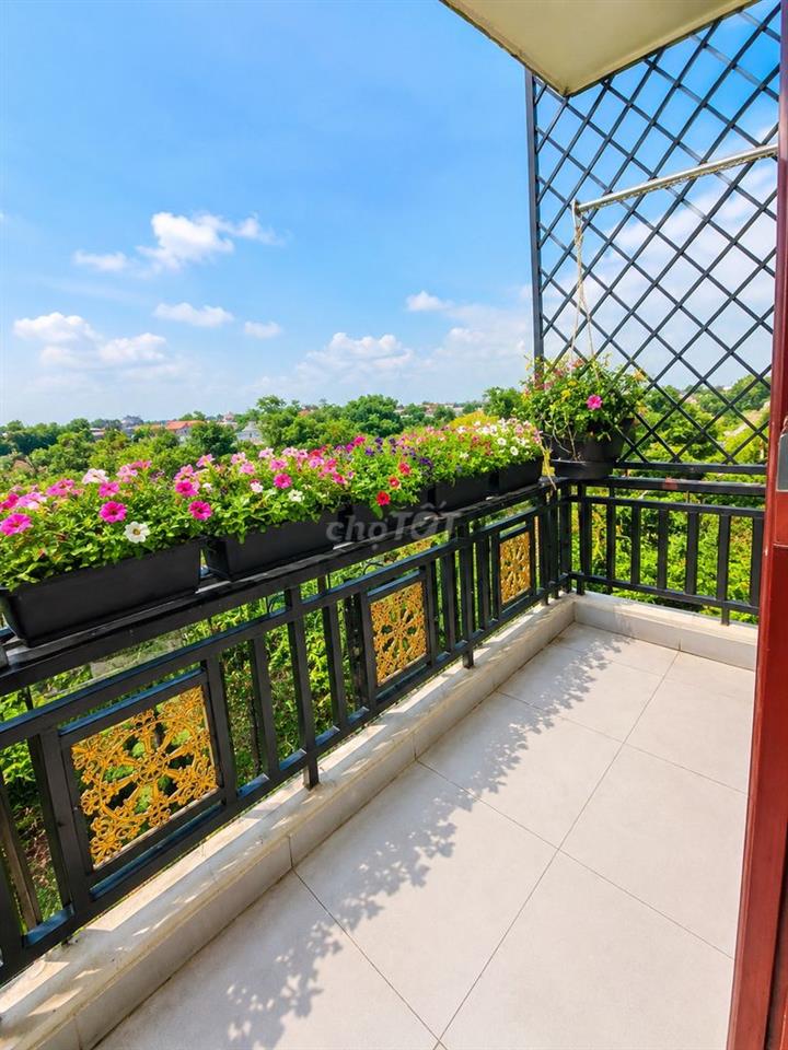 Nhà đẹp Hóc Môn 4PN - Hẻm xe tải - Hạ giá cực rẻ chỉ còn 1,890 tỷ