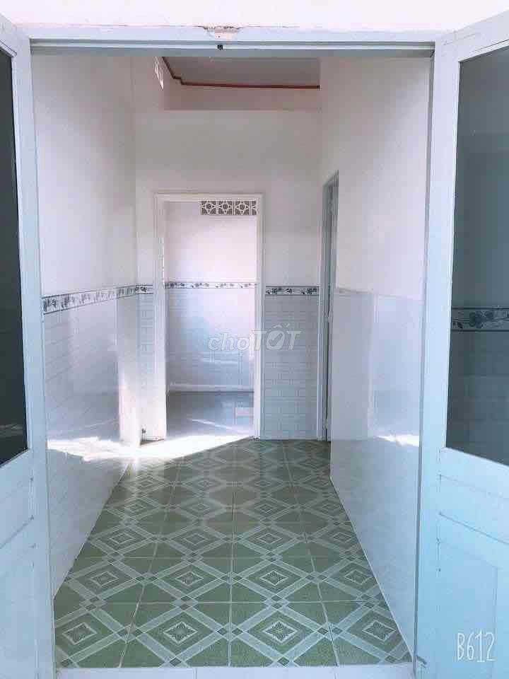 CẦN BÁN NHÀ NÁT DIỆN TÍCH 5X15, ĐƯỜNG TO ĐẸP