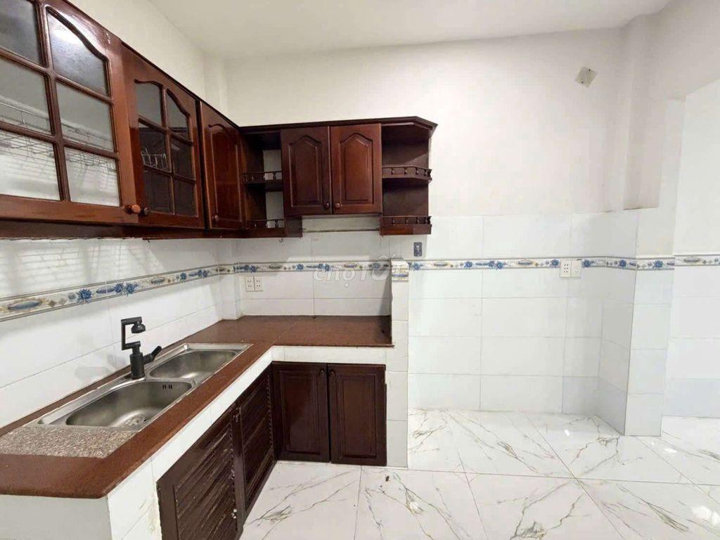NHÀ TÂN PHÚ. NGÃ 3 LÊ TRỌNG TẤN &TÂN KỲ TÂN QUÝ.Chỉ 4.8 TỶ. DT: 4 x 13