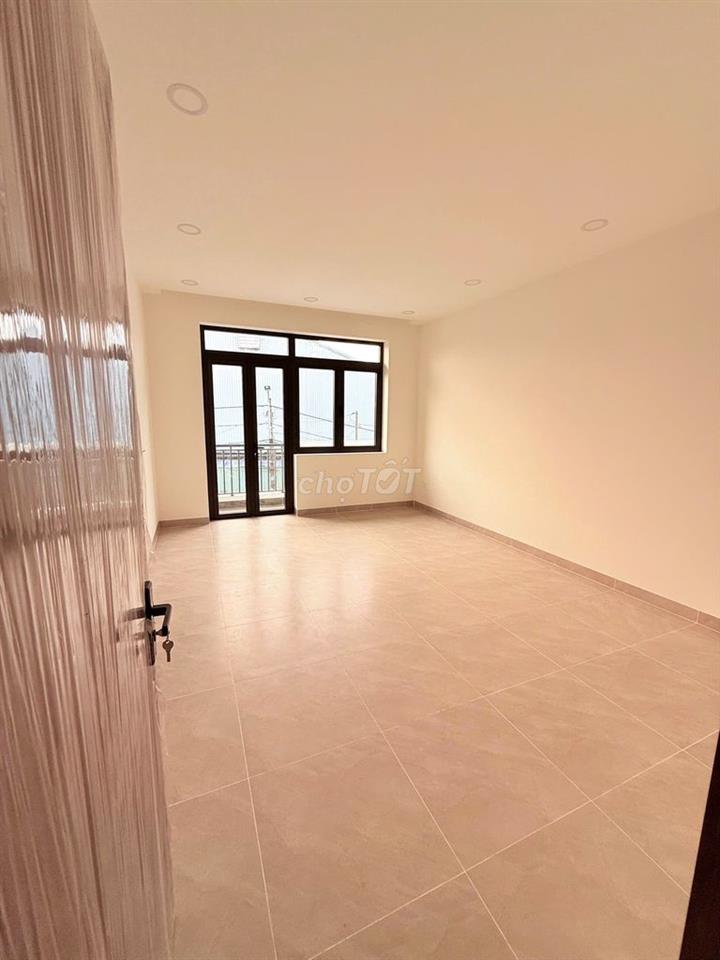 Bán nhà mới xây HXH, 4x20m, Tô Ký, Đông Thạnh, TP. HCM